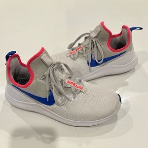 Nike Women's Free Rn Tr 8 Pure Platinum / Racer Bl